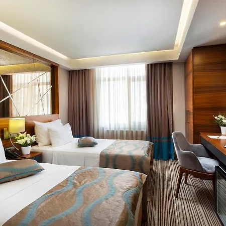 Artur Hotel 3*