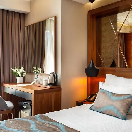Artur Hotel