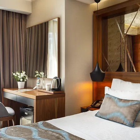 Artur Hotel 3*