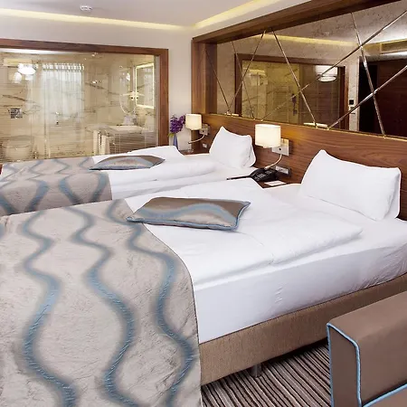 Artur Hotel 3*