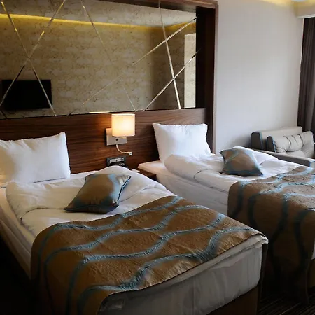 Artur Hotel