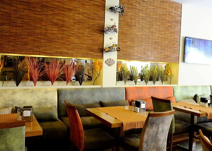 מלון Artur צ'נקלה